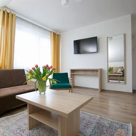 Pod Lasem Feriegård Tupadła