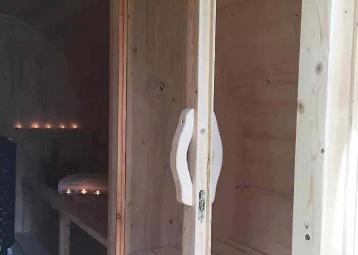 Pod Lasem ファームステイ Tupadła